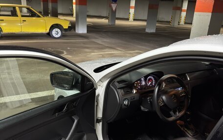 Skoda Rapid I, 2014 год, 1 300 000 рублей, 5 фотография