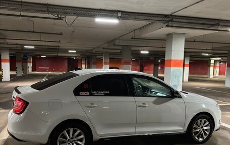 Skoda Rapid I, 2014 год, 1 300 000 рублей, 4 фотография