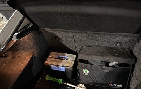 Skoda Rapid I, 2014 год, 1 300 000 рублей, 8 фотография