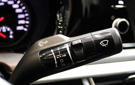 KIA K5, 2020 год, 2 199 000 рублей, 15 фотография