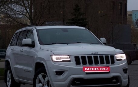 Jeep Grand Cherokee, 2014 год, 2 750 000 рублей, 2 фотография