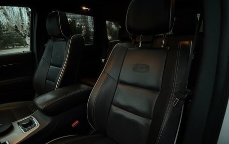 Jeep Grand Cherokee, 2014 год, 2 750 000 рублей, 15 фотография