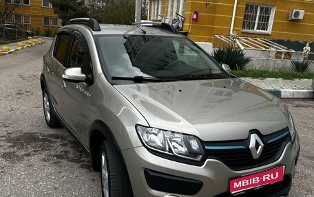 Renault Sandero II рестайлинг, 2016 год, 1 160 000 рублей, 1 фотография