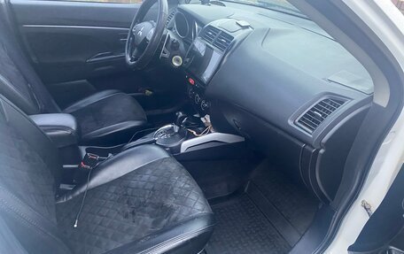 Mitsubishi ASX I рестайлинг, 2011 год, 1 050 000 рублей, 13 фотография