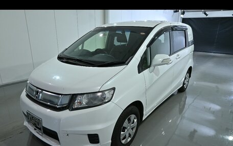 Honda Freed I, 2015 год, 744 550 рублей, 4 фотография