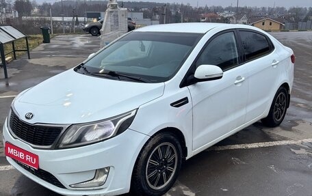 KIA Rio III рестайлинг, 2013 год, 575 000 рублей, 1 фотография