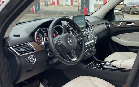 Mercedes-Benz GLE, 2017 год, 4 400 000 рублей, 10 фотография