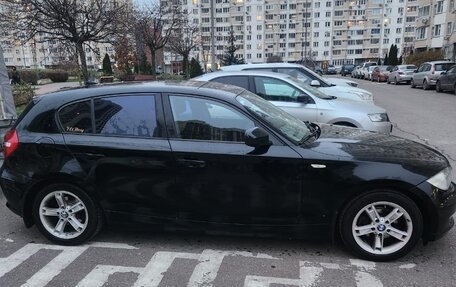BMW 1 серия, 2010 год, 750 000 рублей, 3 фотография