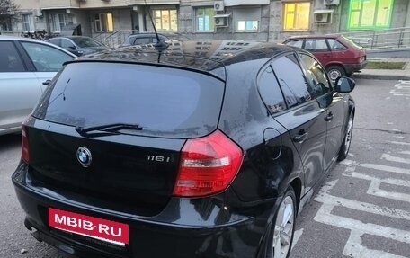 BMW 1 серия, 2010 год, 750 000 рублей, 4 фотография