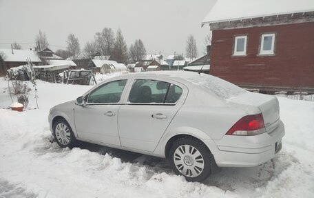 Opel Astra H, 2011 год, 500 000 рублей, 4 фотография