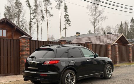 Infiniti FX I, 2005 год, 800 000 рублей, 6 фотография