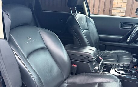 Infiniti FX I, 2005 год, 800 000 рублей, 13 фотография