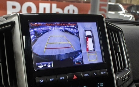 Toyota Land Cruiser 200, 2018 год, 8 898 000 рублей, 22 фотография