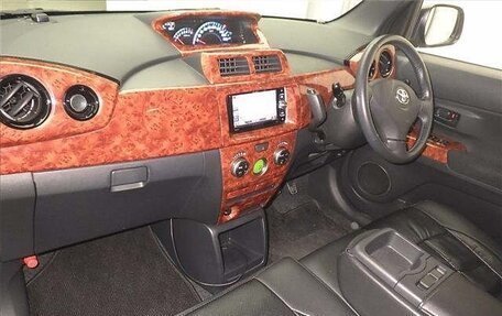 Toyota bB II рестайлинг, 2012 год, 770 950 рублей, 4 фотография