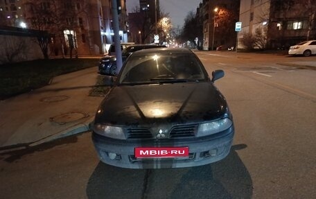 Mitsubishi Carisma I, 2002 год, 200 000 рублей, 1 фотография