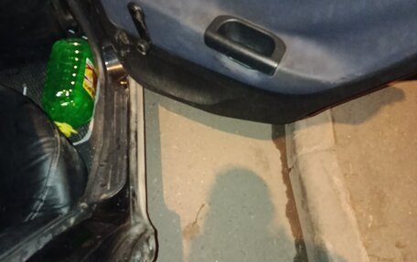 Mitsubishi Carisma I, 2002 год, 200 000 рублей, 3 фотография