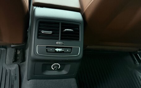 Audi A4, 2019 год, 2 740 000 рублей, 15 фотография