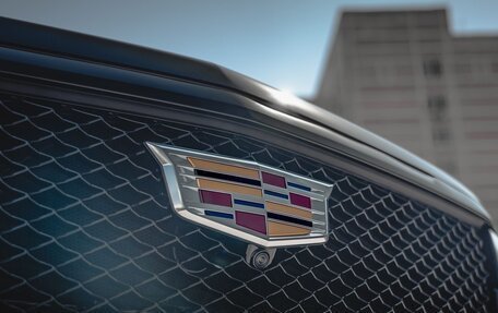 Cadillac Escalade V, 2023 год, 16 000 000 рублей, 9 фотография