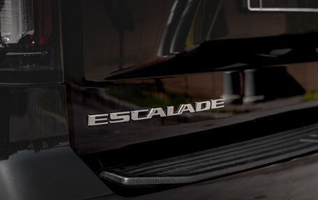 Cadillac Escalade V, 2023 год, 16 000 000 рублей, 8 фотография