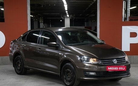 Volkswagen Polo VI (EU Market), 2015 год, 798 000 рублей, 3 фотография