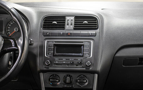 Volkswagen Polo VI (EU Market), 2015 год, 798 000 рублей, 15 фотография