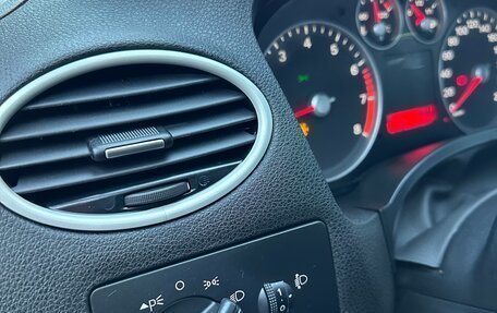 Ford Focus II рестайлинг, 2007 год, 665 000 рублей, 21 фотография