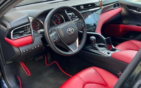 Toyota Camry, 2020 год, 2 190 000 рублей, 13 фотография