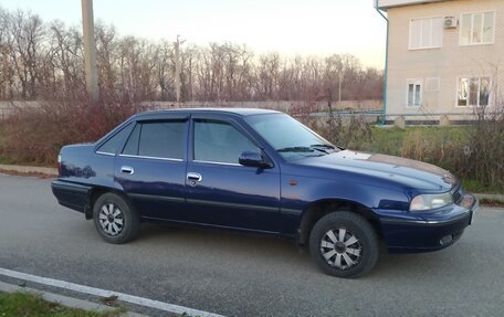 Daewoo Nexia I рестайлинг, 1998 год, 230 000 рублей, 2 фотография