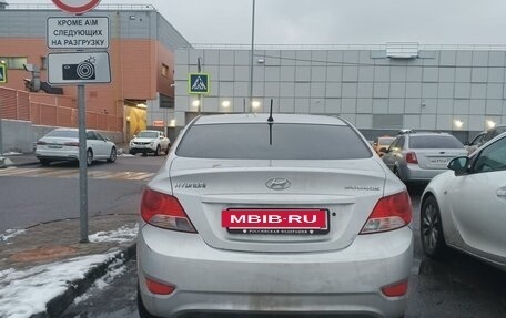 Hyundai Solaris II рестайлинг, 2012 год, 520 000 рублей, 2 фотография