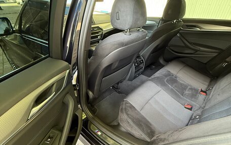 BMW 5 серия, 2019 год, 3 450 000 рублей, 18 фотография