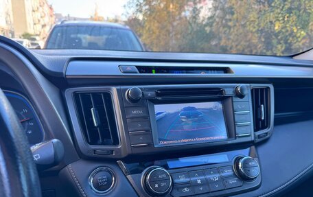 Toyota RAV4, 2014 год, 2 300 000 рублей, 5 фотография