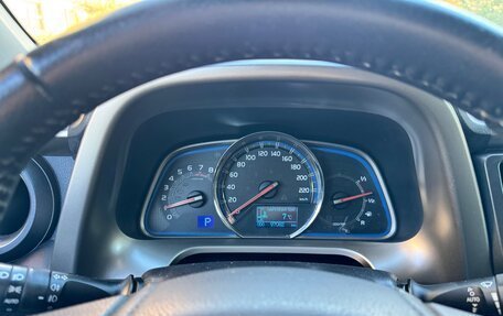 Toyota RAV4, 2014 год, 2 300 000 рублей, 4 фотография