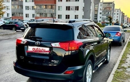Toyota RAV4, 2014 год, 2 300 000 рублей, 7 фотография