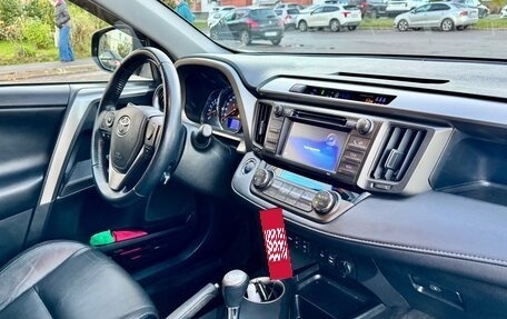 Toyota RAV4, 2014 год, 2 300 000 рублей, 13 фотография