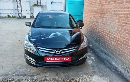 Hyundai Solaris II рестайлинг, 2016 год, 790 000 рублей, 2 фотография