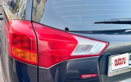 Toyota RAV4, 2014 год, 2 300 000 рублей, 31 фотография