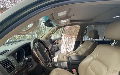 Toyota Land Cruiser 200, 2008 год, 2 820 000 рублей, 8 фотография