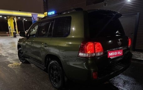 Toyota Land Cruiser 200, 2008 год, 2 820 000 рублей, 5 фотография