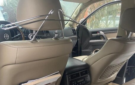 Toyota Land Cruiser 200, 2008 год, 2 820 000 рублей, 11 фотография