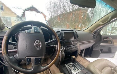 Toyota Land Cruiser 200, 2008 год, 2 820 000 рублей, 9 фотография