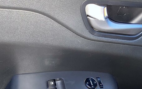 Hyundai Solaris II рестайлинг, 2017 год, 1 400 000 рублей, 8 фотография