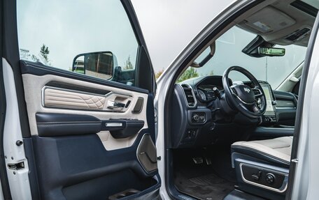 Rambler 1500, 2022 год, 8 640 000 рублей, 10 фотография