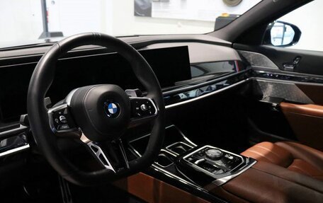 BMW 7 серия, 2023 год, 15 900 000 рублей, 14 фотография