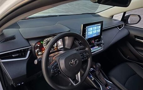 Toyota Corolla, 2021 год, 1 300 000 рублей, 9 фотография