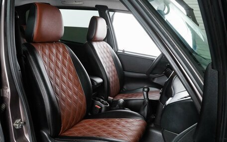 Chevrolet Niva I рестайлинг, 2017 год, 779 000 рублей, 8 фотография