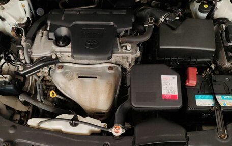 Toyota Camry, 2017 год, 2 300 000 рублей, 25 фотография