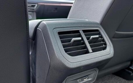 Volkswagen Lavida, 2022 год, 1 550 440 рублей, 12 фотография