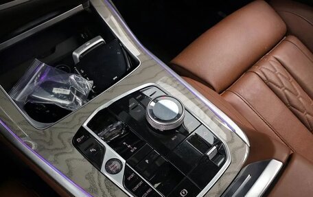 BMW X7, 2024 год, 11 000 000 рублей, 13 фотография