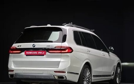 BMW X7, 2024 год, 11 000 000 рублей, 2 фотография