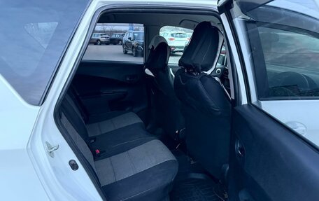 Toyota Ractis II, 2013 год, 909 000 рублей, 17 фотография